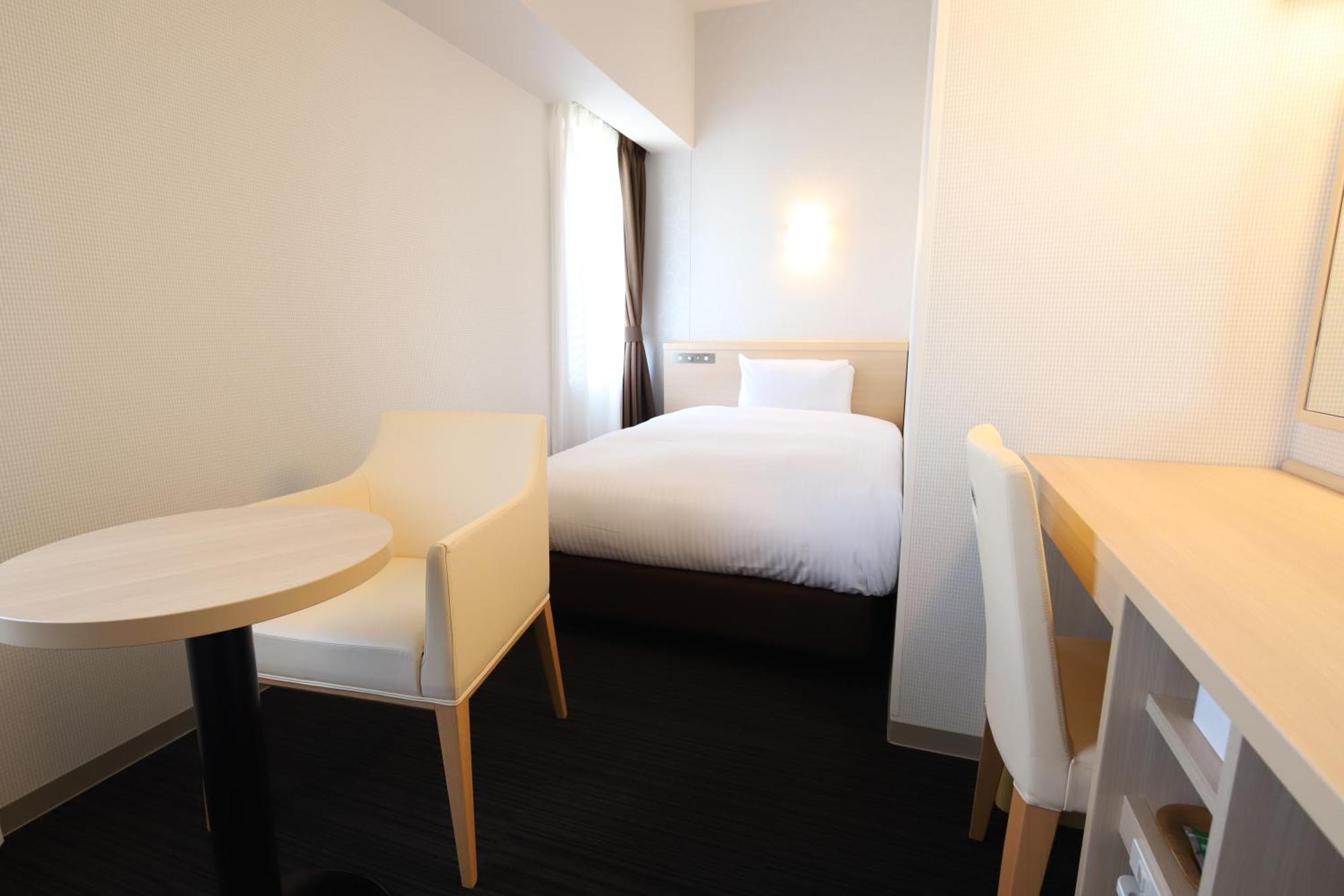 Ab Hotel Гамагори Екстериор снимка